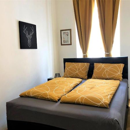 Msq Belvedere Apartment เวียนนา ภายนอก รูปภาพ