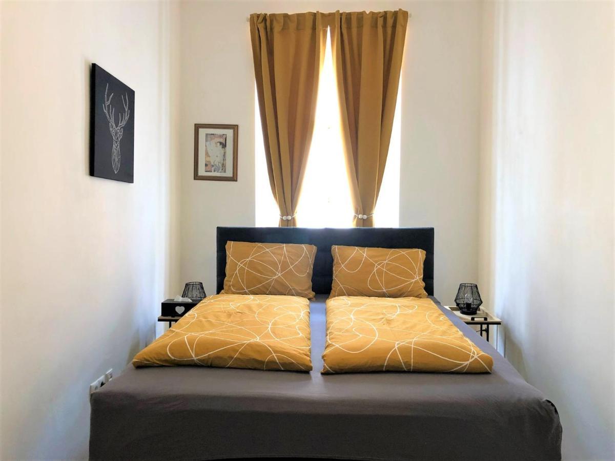 Msq Belvedere Apartment เวียนนา ภายนอก รูปภาพ